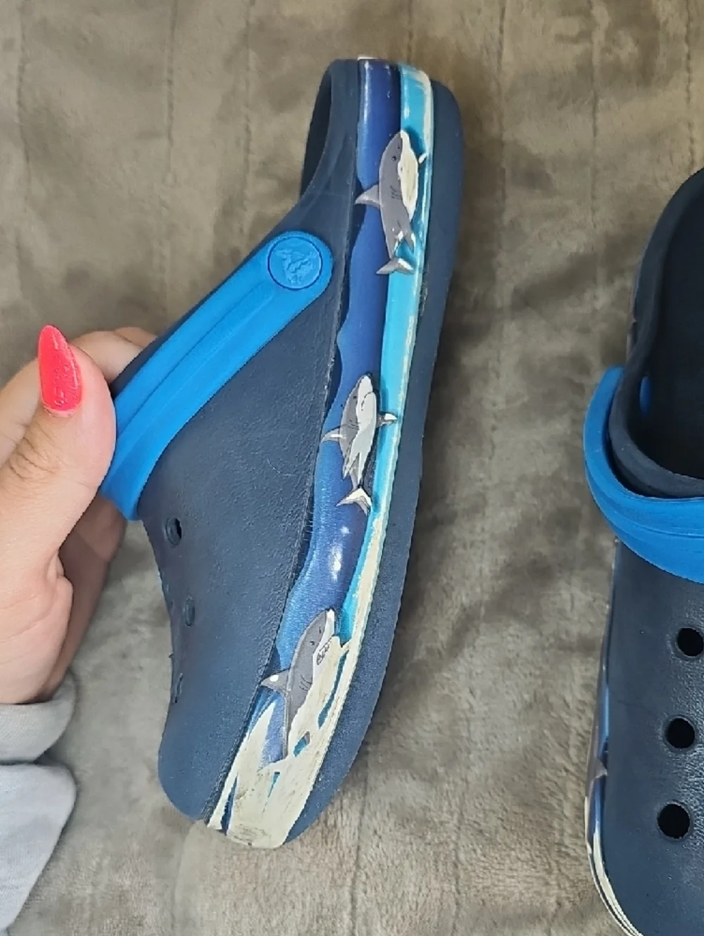 CROCS Kids Navy Blue Shark Clog with Bright Blue Strap Childrens Size 12 J23